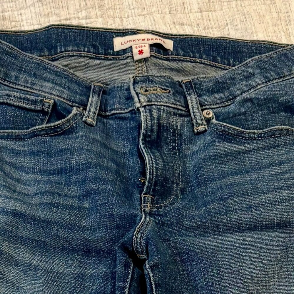 Lucky Brand Mid-Rise Sweet Boot Jeans Size 6/28